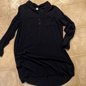 Long sleeve black dress. Old Navy. XL. Like new.